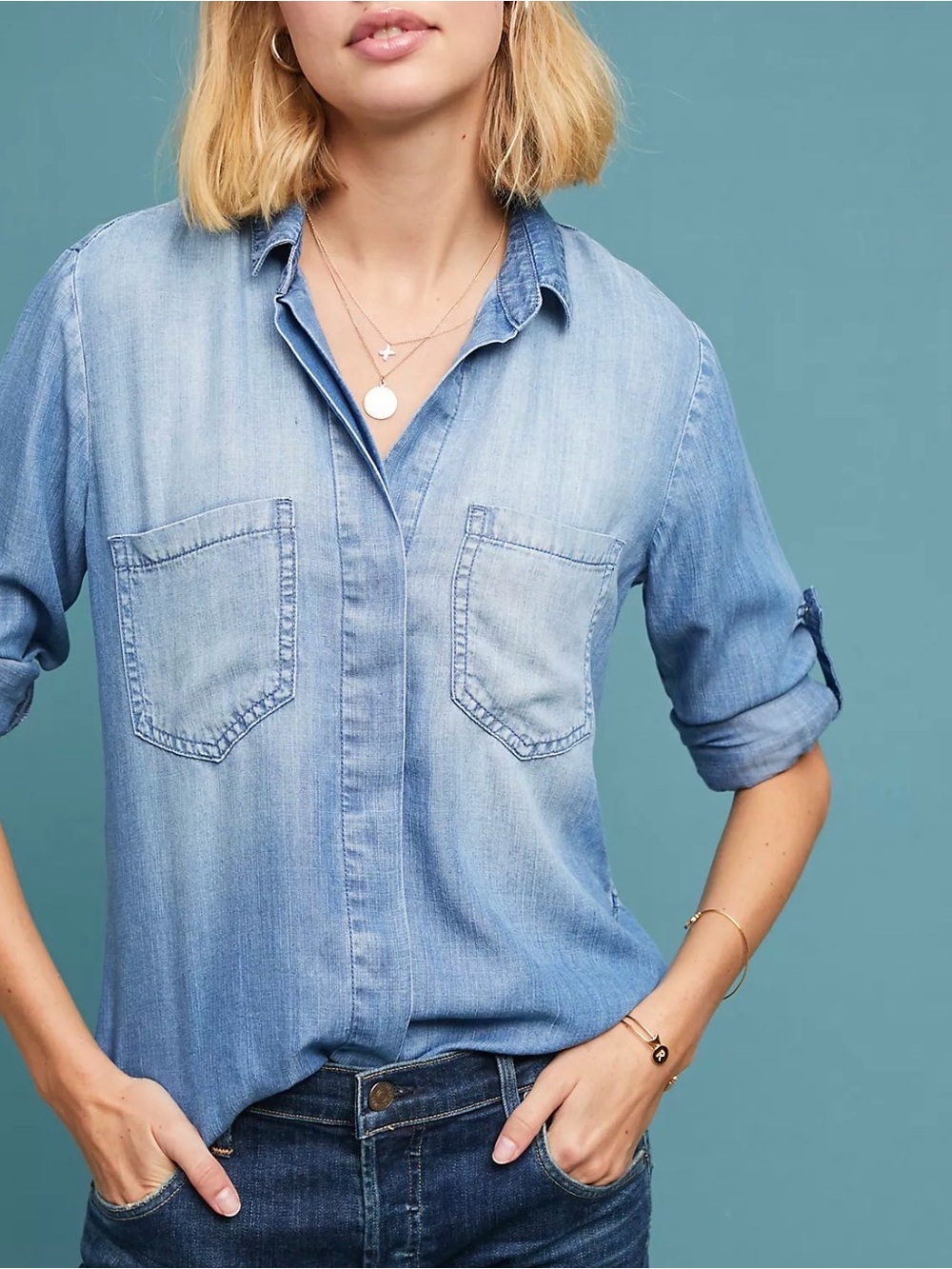 Cloth & Stone Split-Back Chambray Button down Top - Picture 2 of 8